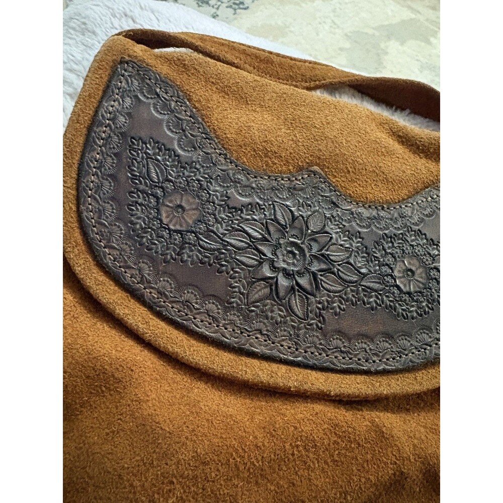 Vintage Suede Purse With Hand Tooled Decor - Picture 4 of 7